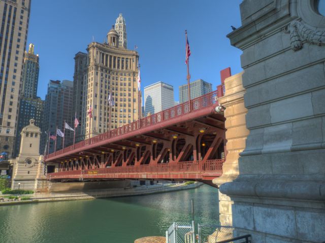 Michigan Avenue Bridge